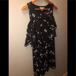 LC cold shoulder dress  size L